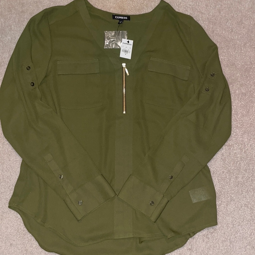 Express Solid Zip Front Chelsea Popover Blouse
